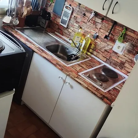 شقة A 600 M De La