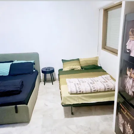 Lejlighed A 600 M De La